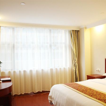 Greentree Alliance Jiangxi Nanchang Honggutan Middle Fenghuang Avenue Hotel Exterior photo