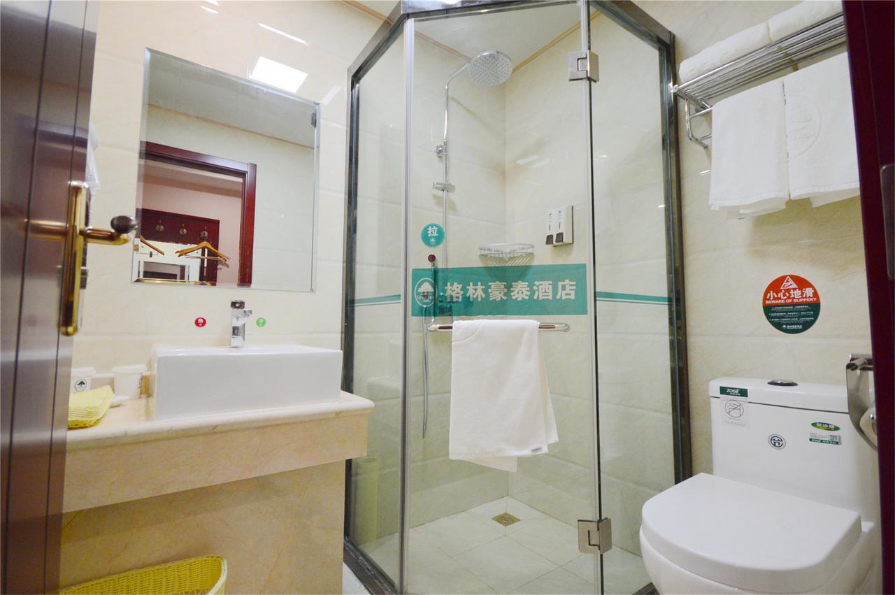Greentree Alliance Jiangxi Nanchang Honggutan Middle Fenghuang Avenue Hotel Exterior photo